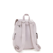 حقيبة ظهر صغيرة من KIPLING حقيبة ظهر أنثوية صغيرة حزمة جليم سيلفر سيتي S - I2525-K6G