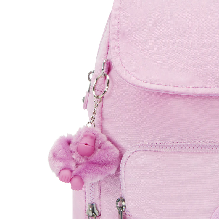 حقيبة ظهر صغيرة بأحزمة قابلة للتعديل من KIPLING حقيبة ظهر أنثوية صغيرة بأحزمة قابلة للتعديل سحاب المدينة الوردي المزهر S - I3523-R2C