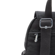 حقيبة ظهر صغيرة بأحزمة قابلة للتعديل من KIPLING أنثى سوداء نوار سيتي بسحاب صغير - I6046-P39