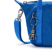 حقيبة كروس بودي صغيرة KIPLING مع حزام قابل للإزالة أنثى صقيل أزرق فني مدمج